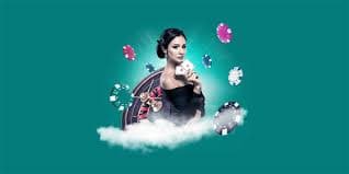 ক্যাসিনো-স্টাইল গেম ও লবি কার্ডের দৃশ্য